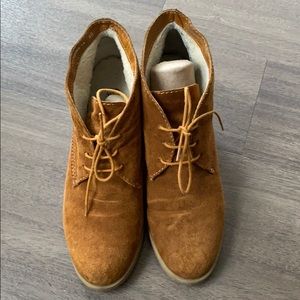 Women’s boots